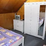 Turisticka Plane Cesky Dub
